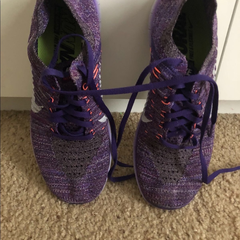Nike shoes